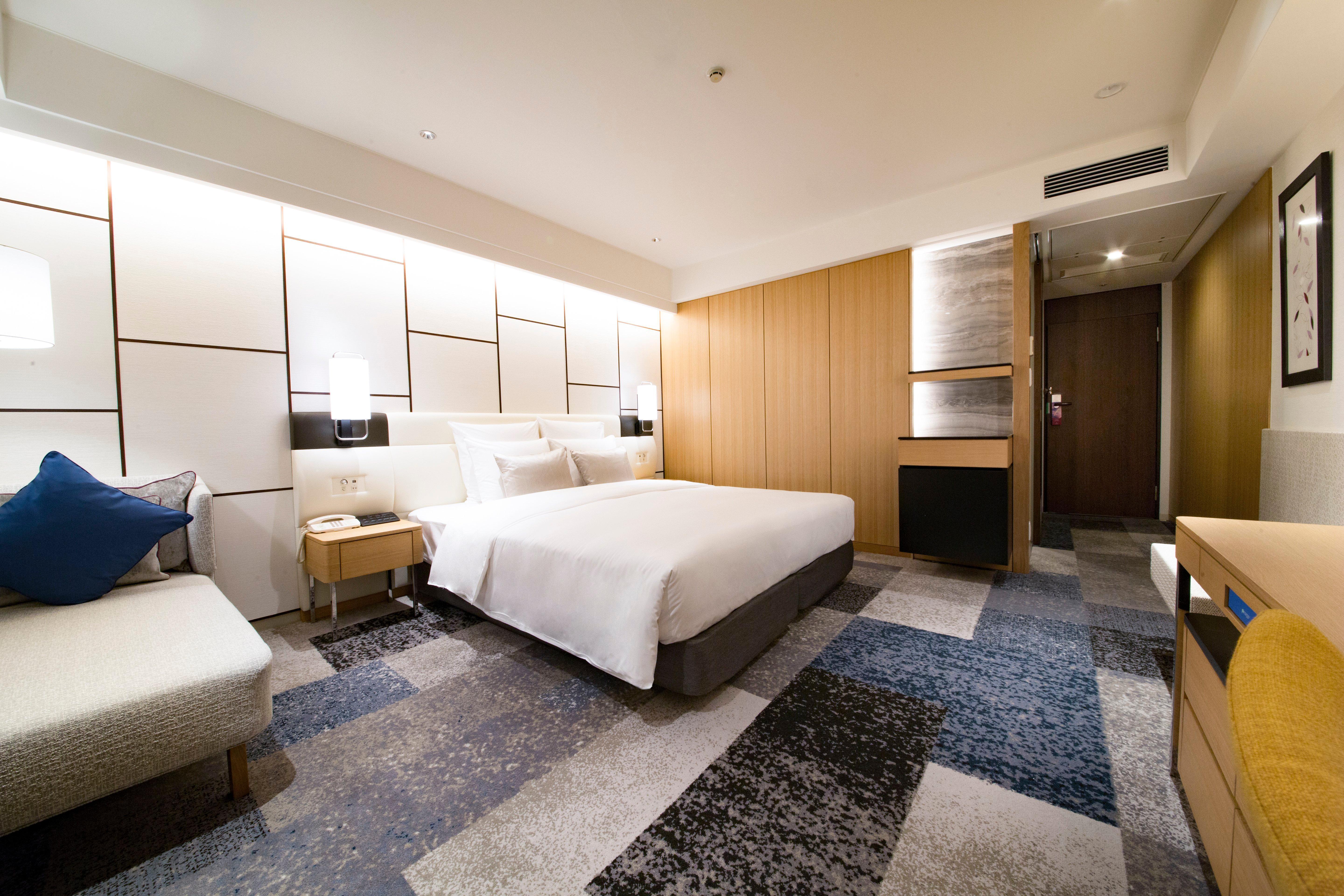 Готель Ana Crowne Plaza Osaka By Ihg Екстер'єр фото