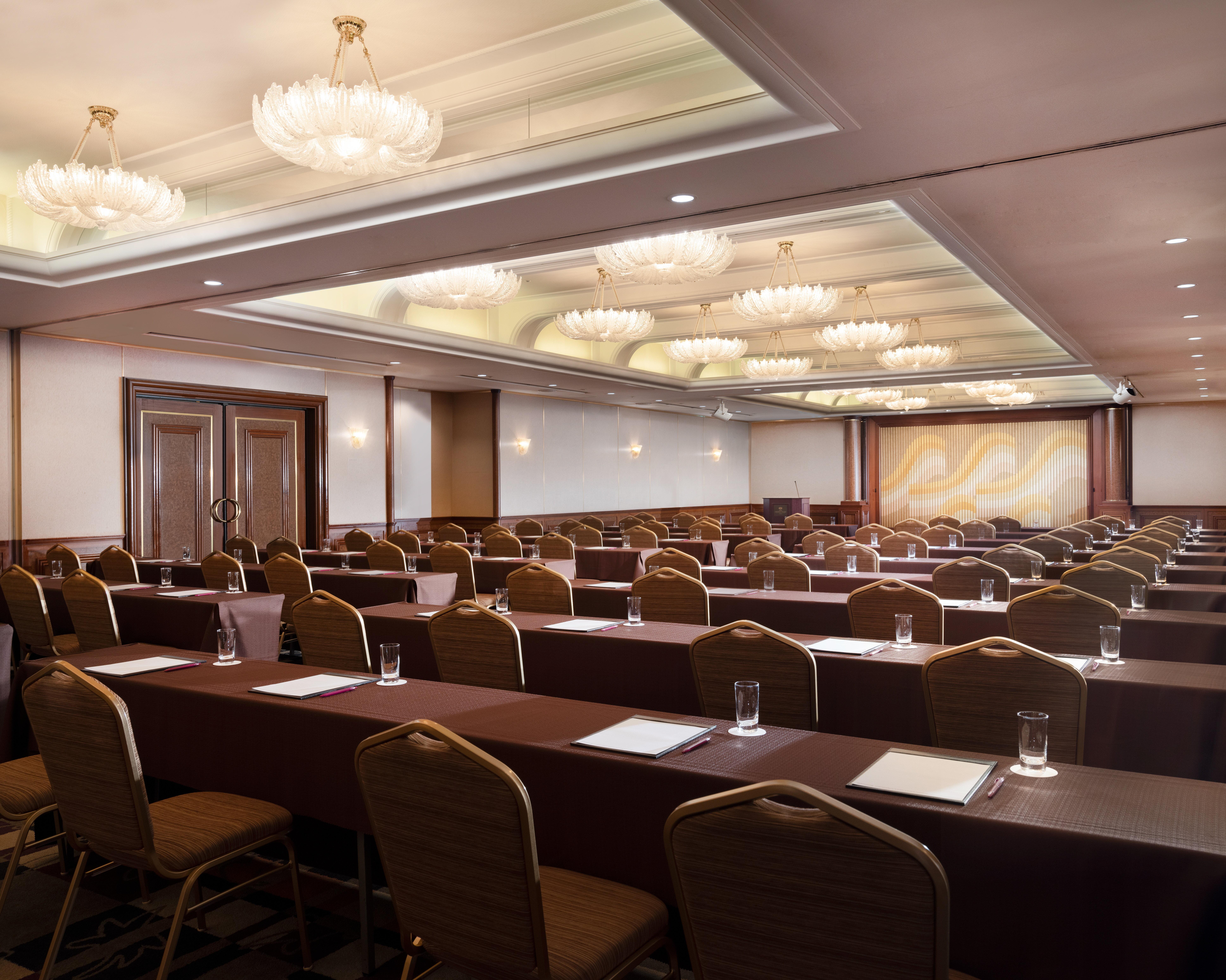 Готель Ana Crowne Plaza Osaka By Ihg Екстер'єр фото