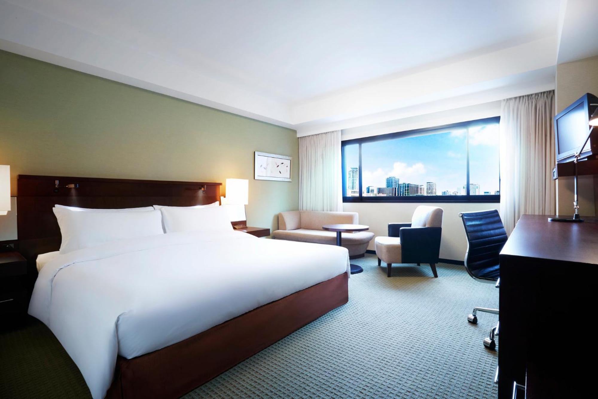 Готель Ana Crowne Plaza Osaka By Ihg Екстер'єр фото